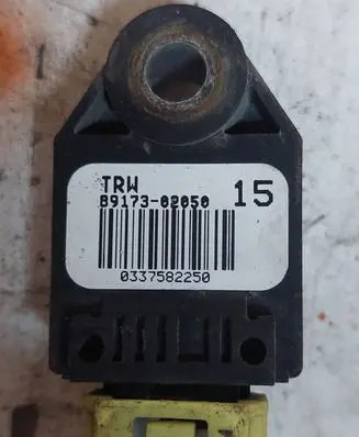 Toyota Auris 150 Airbag deployment crash/impact sensor 8917302050 0337582250
