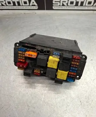 Mercedes-Benz CLK A209 C209 Fuse module 2095451001 5DK00848501