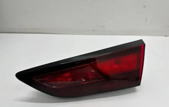 Opel Astra K Tailgate rear/tail lights 39032993