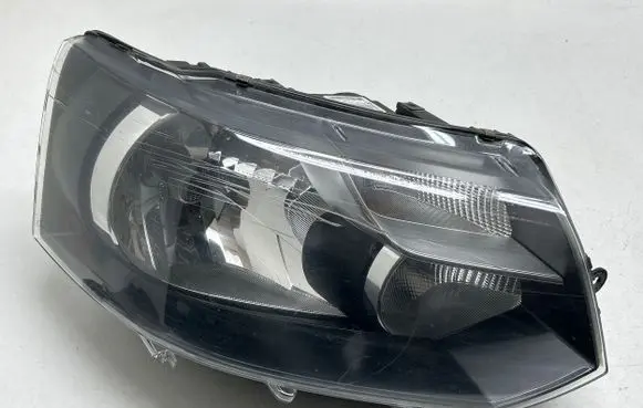 Volkswagen Transporter - Caravelle T5 Headlight/headlamp 7E1941016H 030125430200 LE08A6194