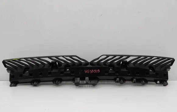 Volkswagen T-Roc Rear bumper mounting bracket 2GA807863A