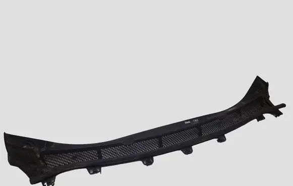 Opel Astra K Wiper trim 39126930 333601545