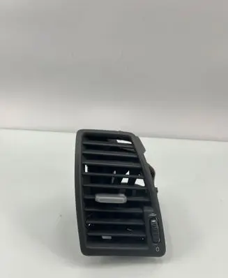 Volvo XC90 Dashboard side air vent grill/cover trim 3409398