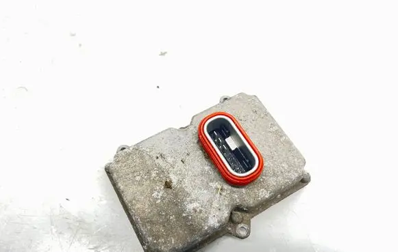 Mercedes-Benz E W211 Headlight ballast module Xenon 5DF00827900 A0028202426