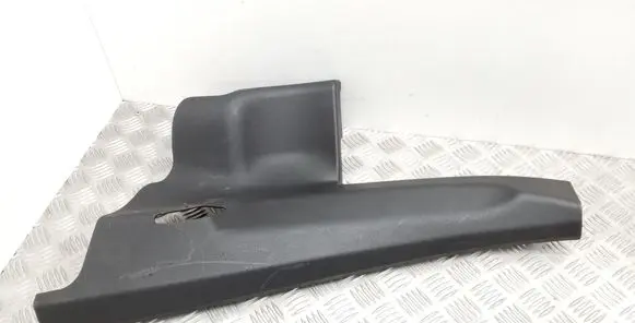 Audi Q7 4L Rear seat side bottom trim 4L0867767
