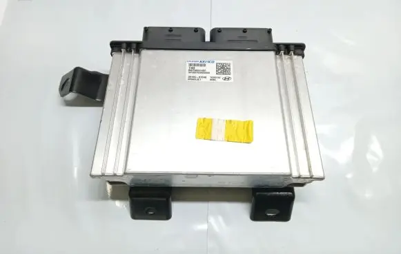 Hyundai i30 Engine control unit/module 39199-07040