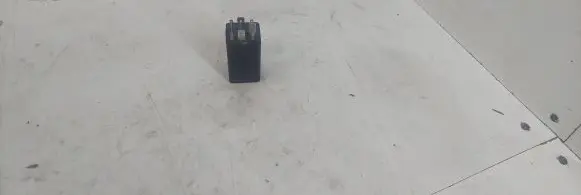 Audi A6 S6 C4 4A Other relay 8d9959257