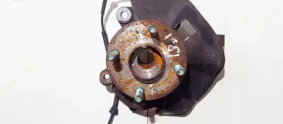 Mazda 2 Front wheel hub