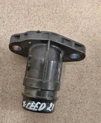KIA Xceed Thermostat 2563108200