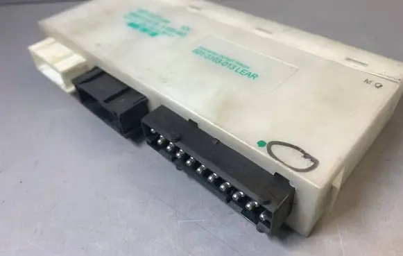 BMW 5 E39 Other control units/modules 6938443 60837710