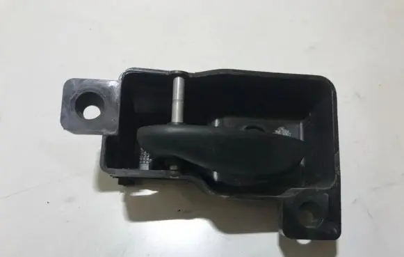 Ford Puma Front door interior handle 95aga22601ab 95ag-a22601-ab