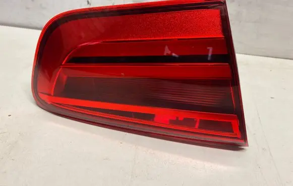 BMW 1 F20 F21 Tailgate rear/tail lights F03603000 7359019