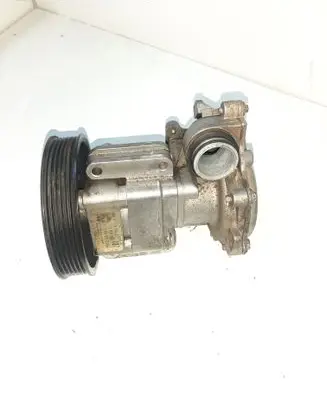 BMW 3 E46 Power steering pump 6756611 7614955107