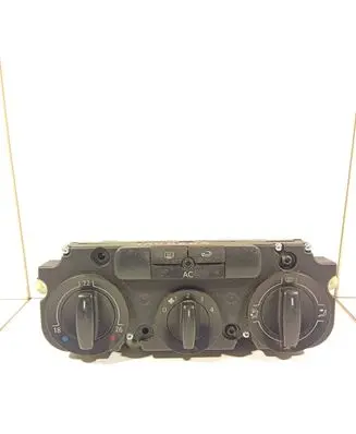 Volkswagen Touran I Interior fan control switch 743138 00031113