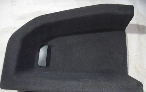Trunk/boot side trim panel