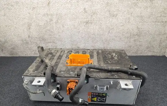 Renault Captur II Hybrid / electric car battery 295F17465R 295109964R