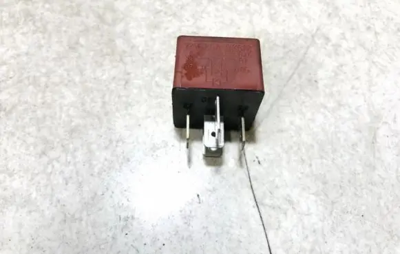 Renault Laguna I Other relay 03612