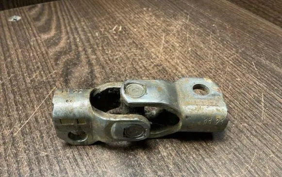 Renault Master III Steering column universal joint 7703034252