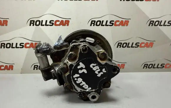 Volkswagen Transporter - Caravelle T5 Power steering pump 