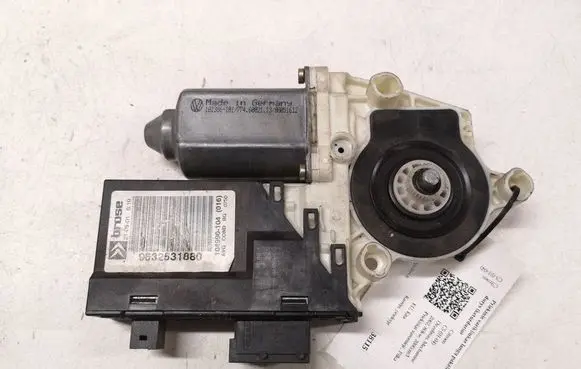 Citroen C5 Front door window regulator motor 9632531880 990181101