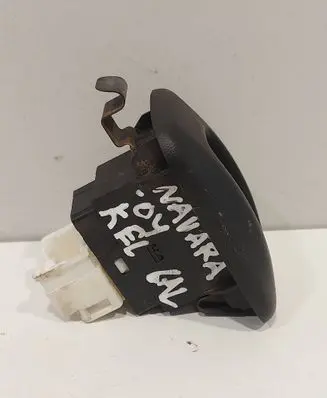 Nissan King Cab, Navara Electric window control switch 8296028700