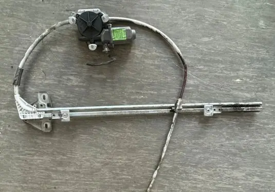 Renault Master II Front window lifting mechanism without motor 8200467971