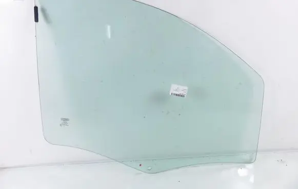 Fiat Fiorino Front door window glass four-door 