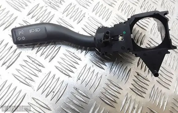 Audi A6 S6 C5 4B Indicator stalk CZK0301104601