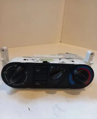Nissan Terrano Climate control unit 3H55032743