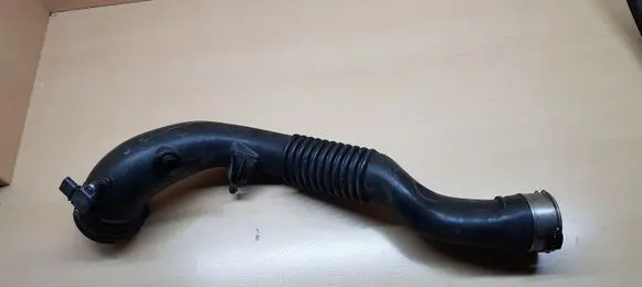 BMW X4 F26 Turbo air intake inlet pipe/hose 7604033