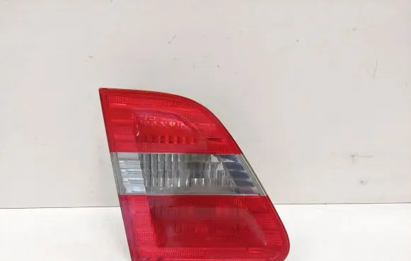 Mercedes-Benz B W245 Tailgate rear/tail lights A1698201564