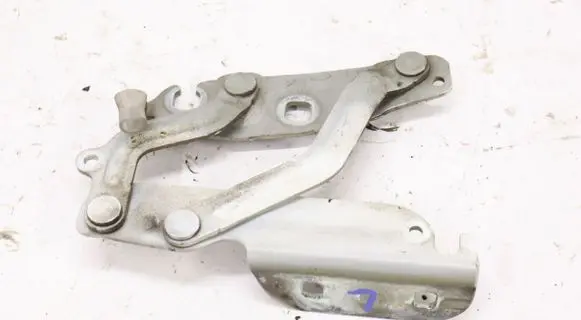 Ford Fiesta Engine bonnet/hood hinges 8A61-16801-AD