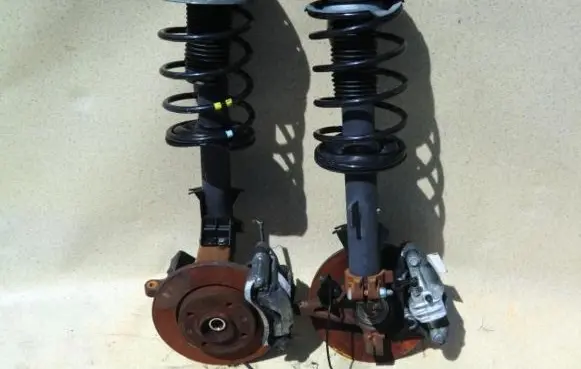 Peugeot 206 Front wheel hub spindle knuckle