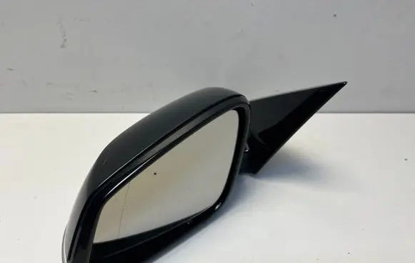 Front door electric wing mirror