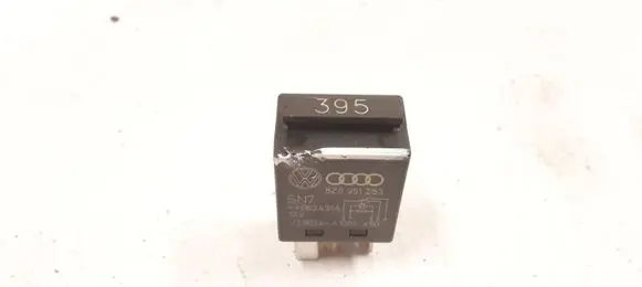 Audi A6 S6 C6 4F Other relay 8Z0951253 4657