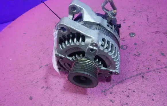 KIA Carnival Generator/alternator
