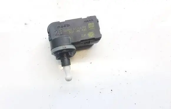 Seat Ibiza IV (6J,6P) Headlight level adjustment motor 5P0941295