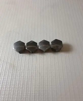 Opel Mokka B Wheel nut cap/cover 