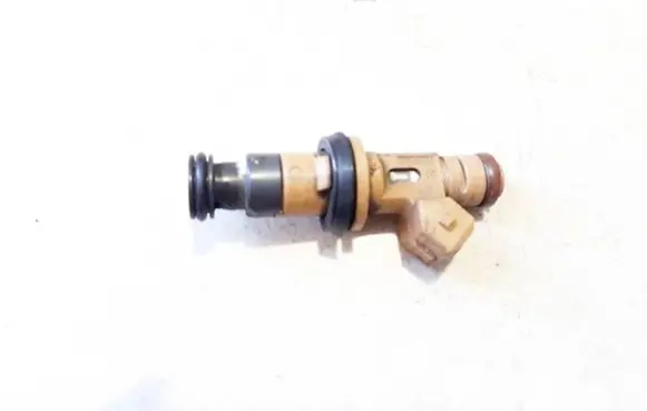 Volvo S70 V70 V70 XC Fuel injector 9125821