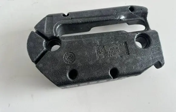 BMW X3 E83 Steering wheel column trim 32303405272 52753211