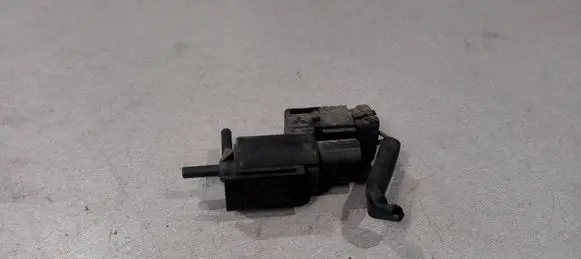 Mazda 626 Turbo solenoid valve K5T49091 0Z04 KL01
