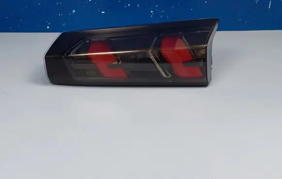 Peugeot 2008 II Tailgate rear/tail lights 9825957180