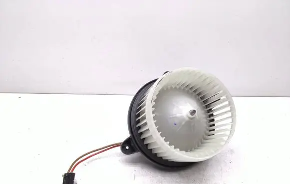 Polestar 2 Heater fan/blower 31497510