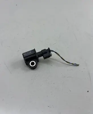 Mercedes-Benz C W205 Airbag deployment crash/impact sensor 2229051400