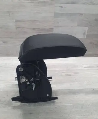 Skoda Octavia Mk3 (5E) Armrest 5E0864207 2557 5419701