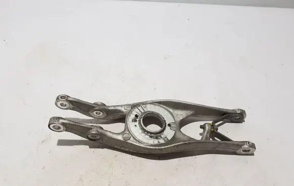 Rear upper control arm/wishbone