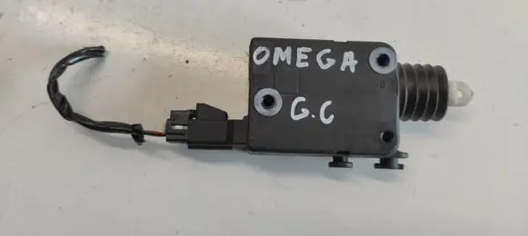 Opel Omega B1 Central locking motor 9046062 1101215 5406