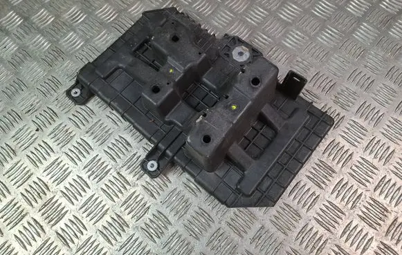 KIA Sorento Battery tray 37150C5002