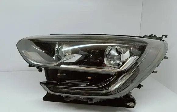 Renault Megane IV Headlight/headlamp 260602792R L1975 90060924