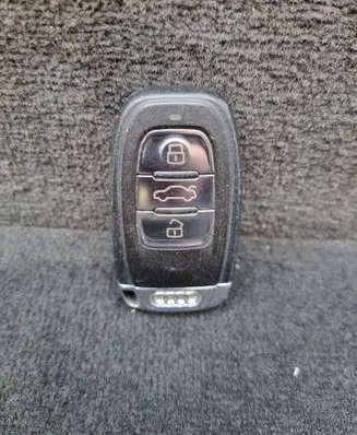 Audi A5 8T 8F Ignition key/card 8T0959754D